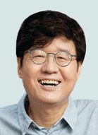 [칼럼] 손가락 걸며 ‘약속해줘’에 심쿵… 20년 지나선 ‘인간味’에 매혹