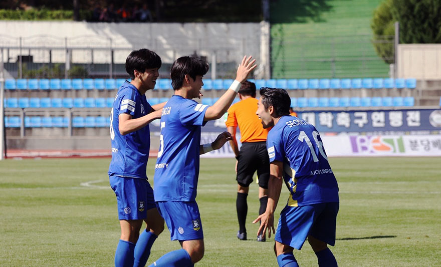 하석주 감독이 이끄는 아주대 축구부, '추계대학축구연맹전' 우승 썸네일